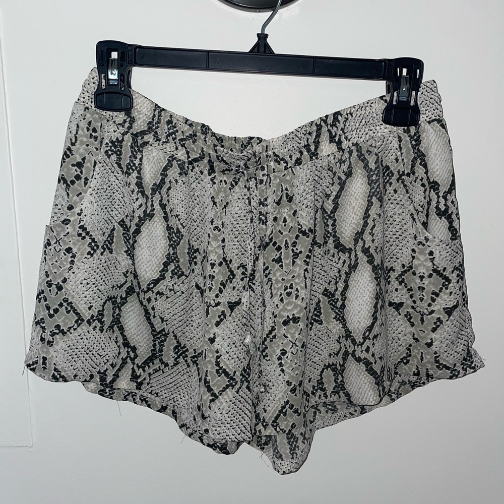 Article High Waist Snake Print Shorts - Black and Gray
